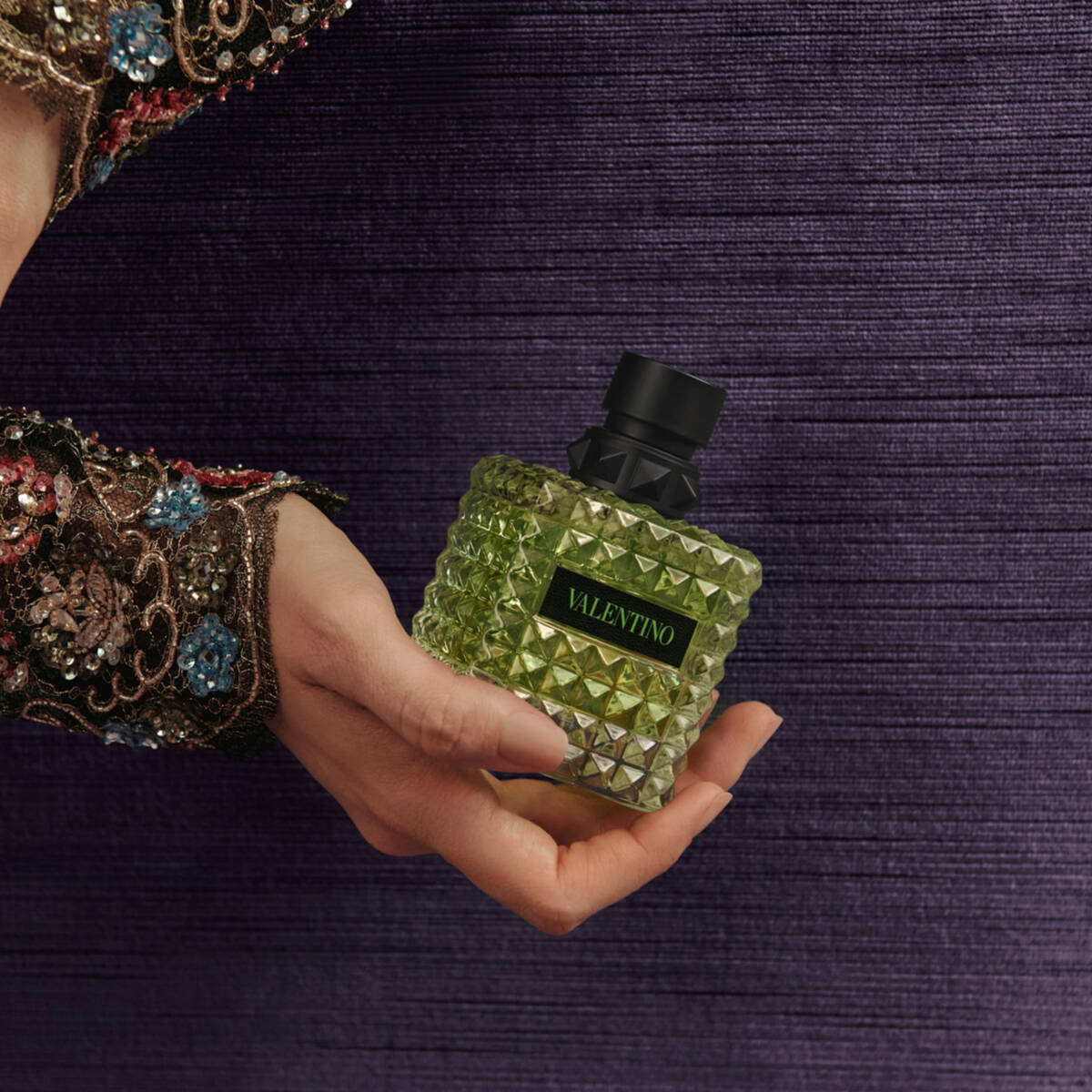 Valentino Born in Roma Donna Green Stravaganza