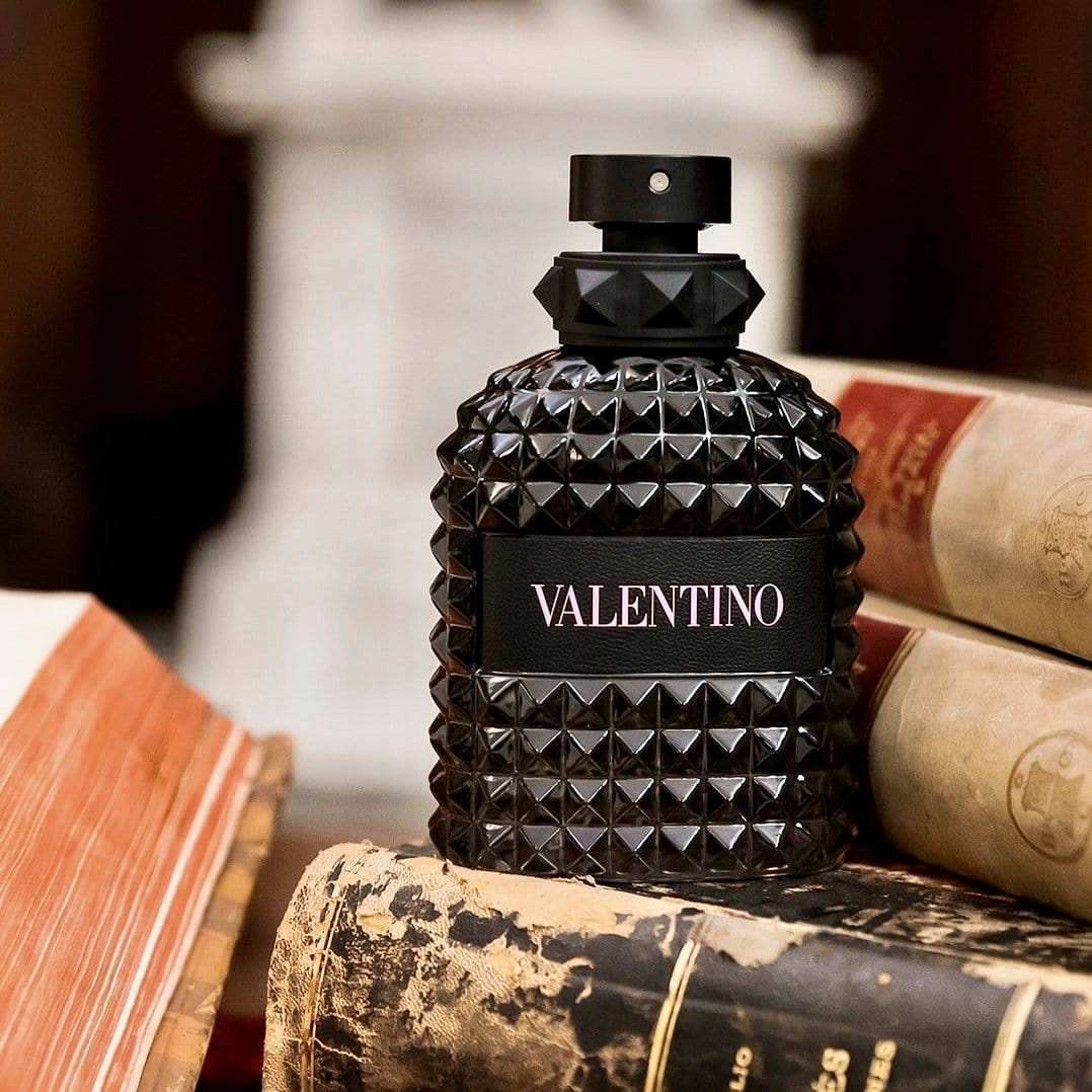 Valentino Uomo Born in Roma